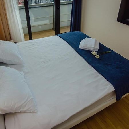 Orbi City Twin Towers Apartment บาทูมิ ภายนอก รูปภาพ