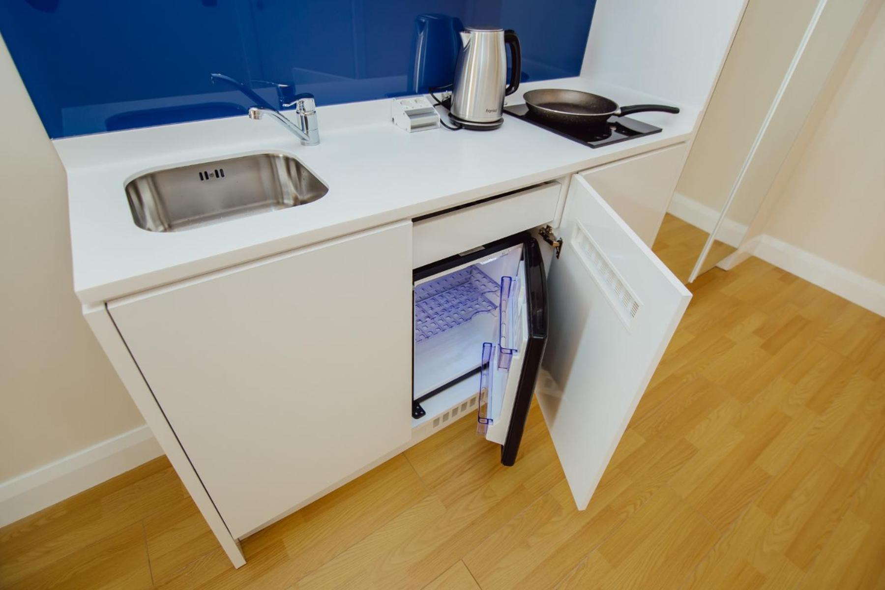 Orbi City Twin Towers Apartment บาทูมิ ภายนอก รูปภาพ