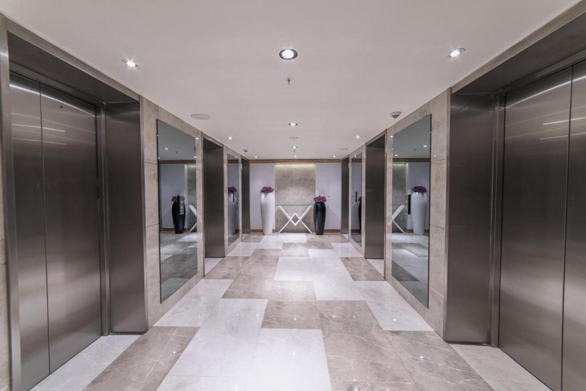 Orbi City Twin Towers Apartment บาทูมิ ภายนอก รูปภาพ